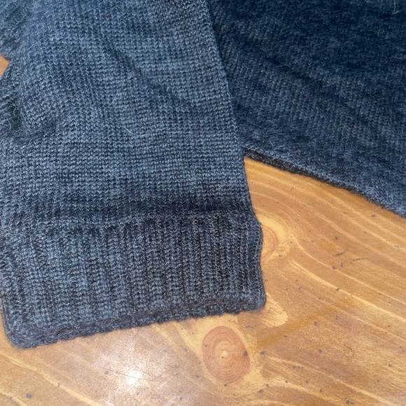 Men's Wool + Acrylic Blend Harley Davidson Embroidered Sweater Dark Gray Medium - Picture 3 of 6